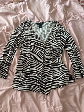 Women's Zebra-Print Wrap Tunic Top in Black and White